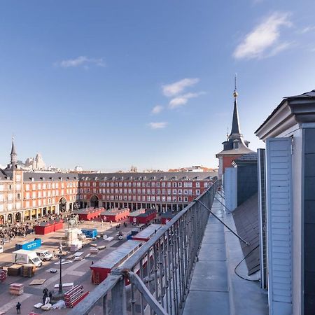 Historic Penthouse Plaza Mayor In Мадрид Экстерьер фото